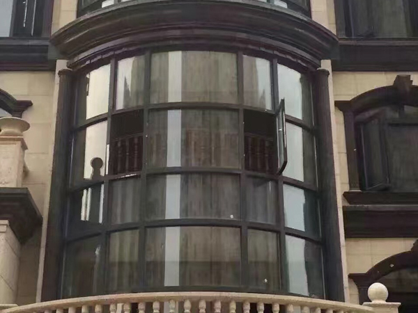 唐匠斷橋鋁門窗安裝實例